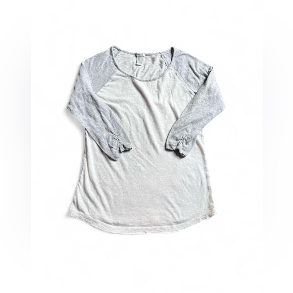 Forever 21 Grey and Light Tan 3/4 Sleeve Fitted Tee